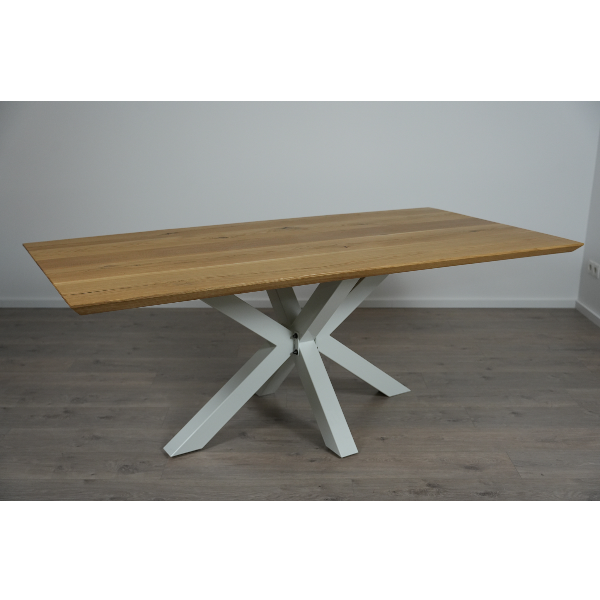 Massivholz Esstisch | Schweizer Kante Spider Gestell / Weiß