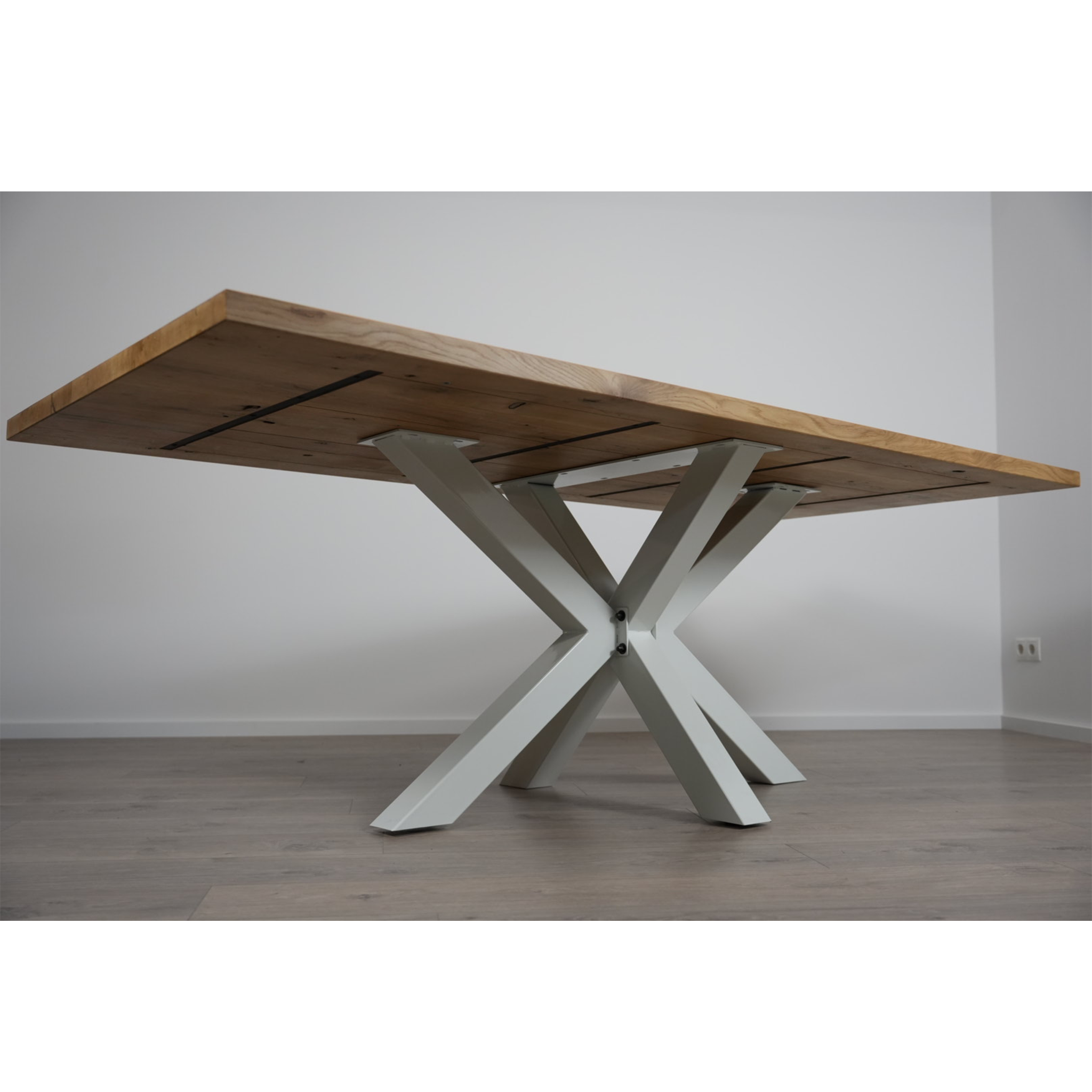 Massivholz Esstisch | Gerade Kante Spider Gestell / Weiß