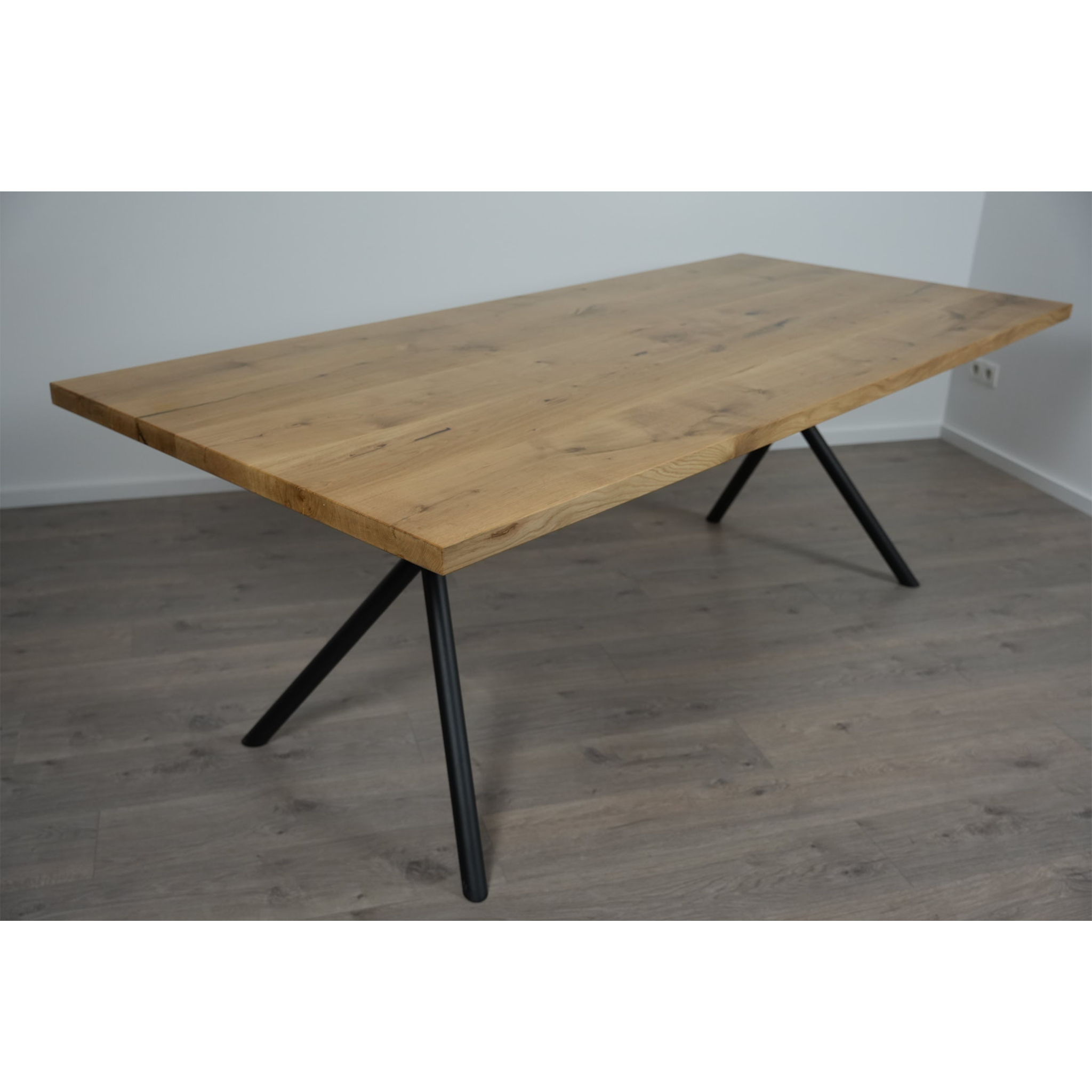 Massivholz Esstisch | Gerade Kante Rex Long Gestell / Schwarz